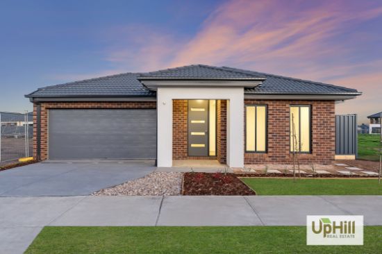 568 Heather Grove, Clyde North, Vic 3978