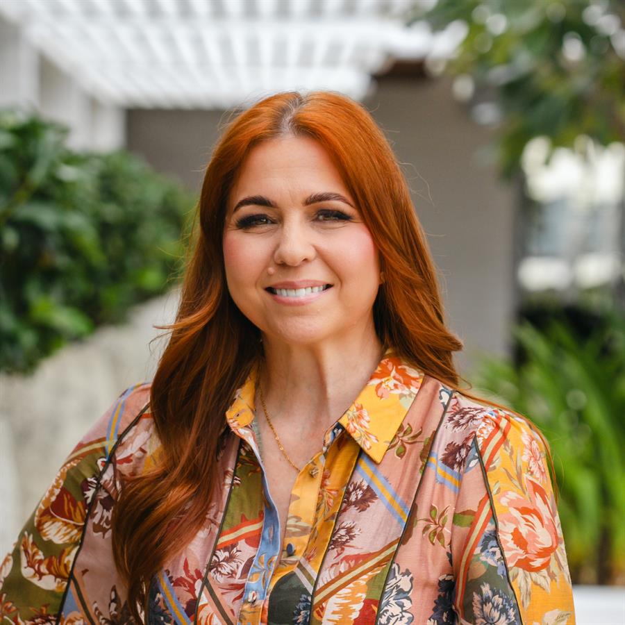 Stephanie Dank - Real Estate Agent