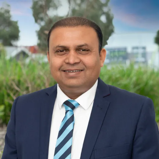 Yakub Mohammed - Real Estate Agent at Harcourts - Point Cook