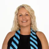 Shelley  Coombe - Real Estate Agent From - Harcourts - Arundel