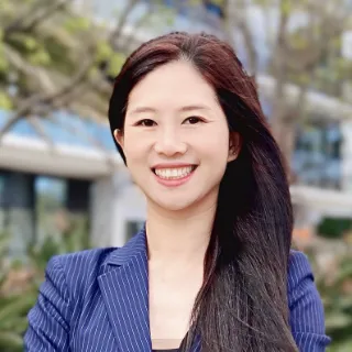 Tracy Ping Ye - Real Estate Agent Tracy Ping Ye - Real Estate Agent
