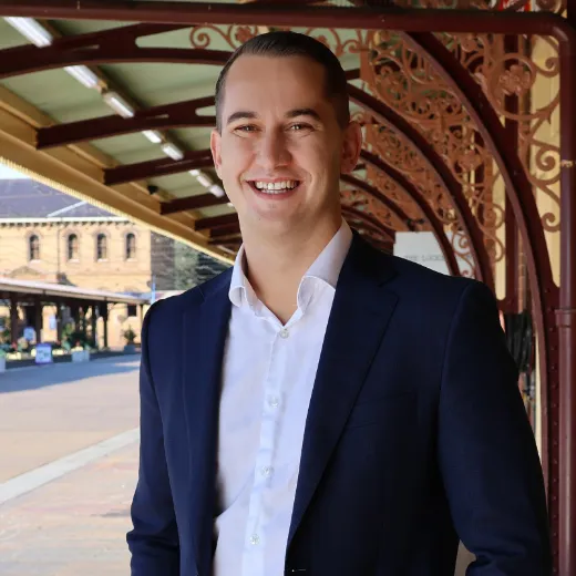 Ben Jarvis - Real Estate Agent at Walkom Real Estate