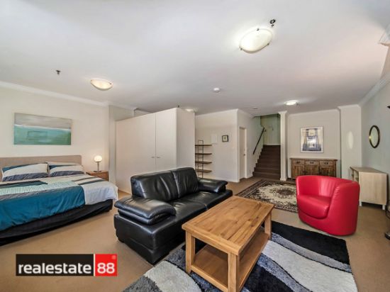 5M/811 Hay  Street, Perth, WA 6000