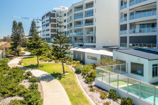 6/52 Rollinson Road, North Coogee, WA 6163