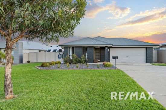 6 Breasley Crescent, Boorooma, NSW 2650
