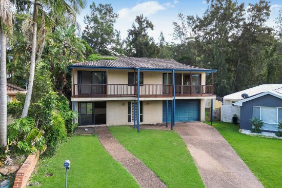 6 Costa Close, Green Point, NSW 2251
