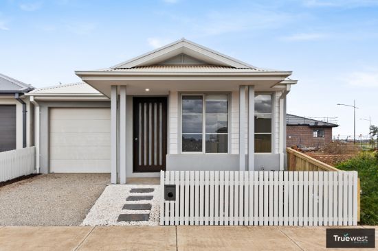 6 Delhi Grove, Rockbank, Vic 3335