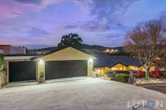 6 Favell Place, Gordon, ACT, 2906