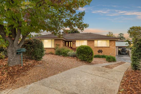 6 Linaria Place, Queanbeyan, NSW 2620