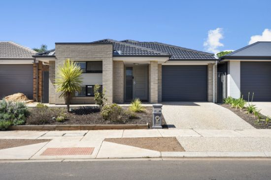 6 Lowther Street, Blakeview, SA 5114