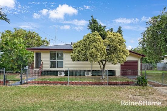 6 Squire Street, Toolooa, Qld 4680