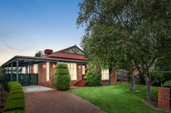 60  Lakesfield Drive, Lysterfield, Vic 3156