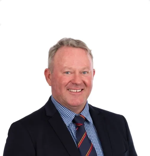 Simon Burke - Real Estate Agent at Davidson Cameron & Co - Tamworth
