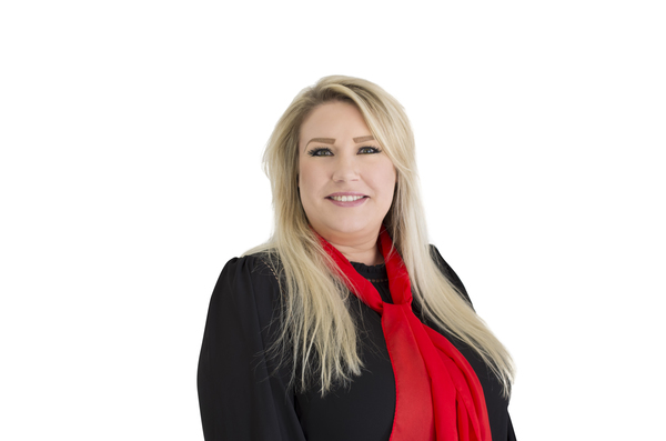 Nicci McKiever - Real Estate Agent
