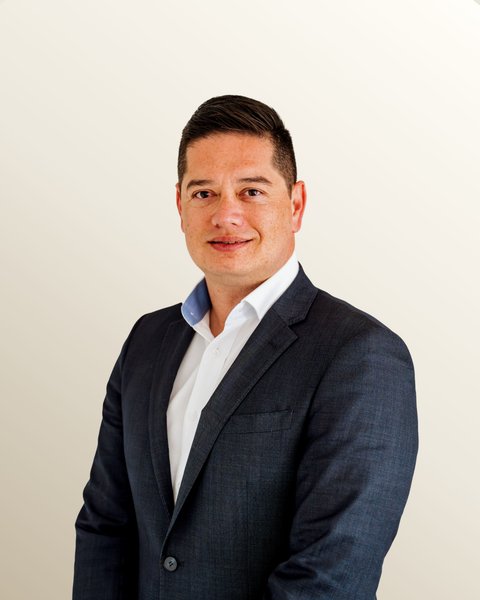 Matthew Thompson - Real Estate Agent
