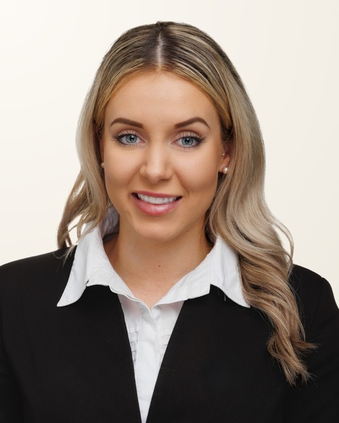 Ebony Sirr - Real Estate Agent