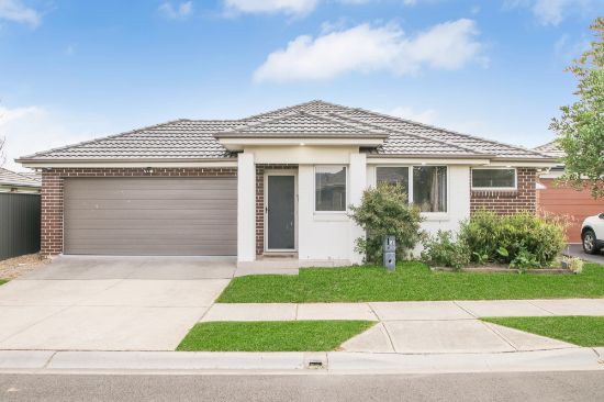 61 Rafter Parade, Ropes Crossing, NSW 2760