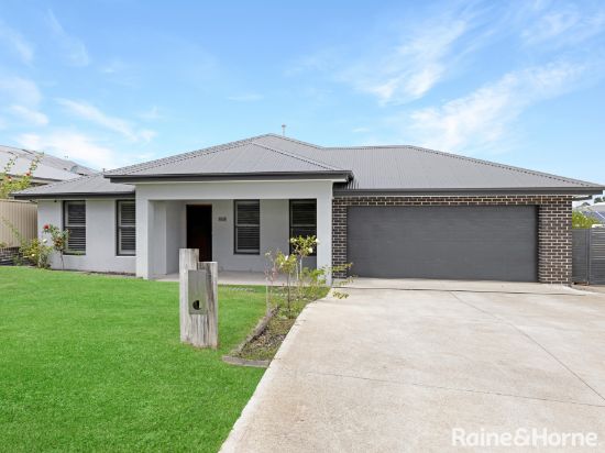 65 Graham Drive, Kelso, NSW 2795