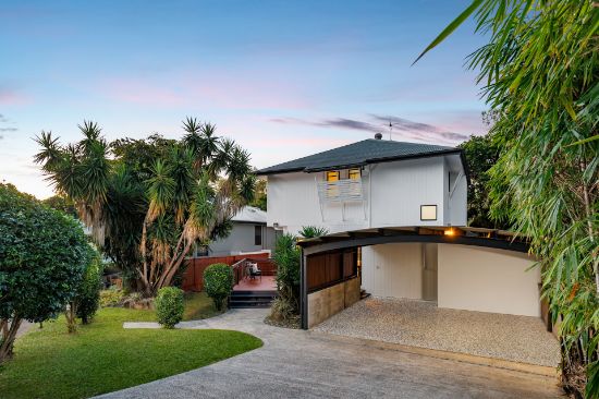 66 Palm Street, Kenmore, Qld 4069