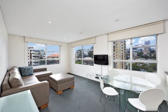 68/2A Henry Lawson Avenue, McMahons Point, NSW 2060