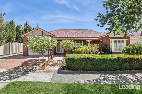 68 Barkly Street, Sunbury, Vic 3429