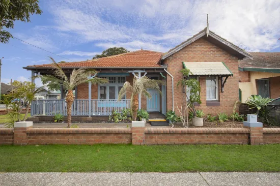 68 Denison Street, Hamilton East, NSW, 2303