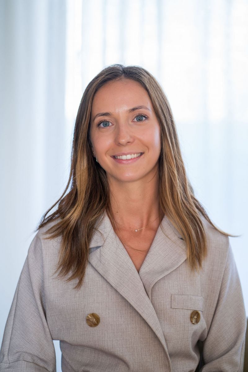 Anna Januszko - Real Estate Agent
