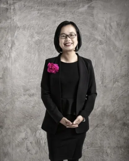 Yan  Lin - Real Estate Agent at Hayeswinckle - East Geelong 