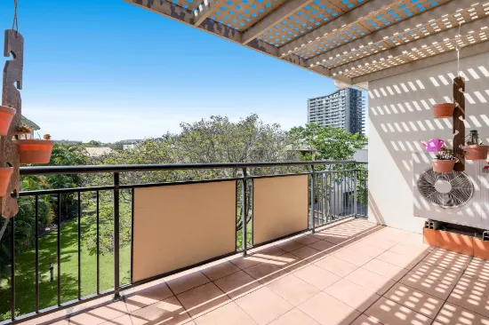 69/55 Harries Road, Coorparoo, QLD, 4151