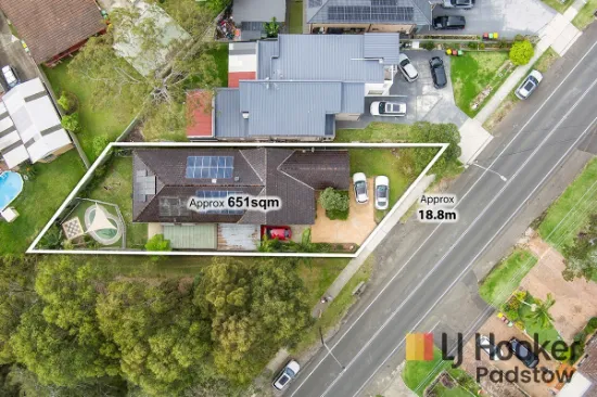 691 Henry Lawson Drive, East Hills, NSW, 2213