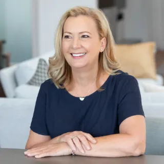 Jayne Lofthouse - Real Estate Agent