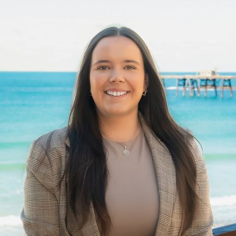 Rosie Porter - Real Estate Agent