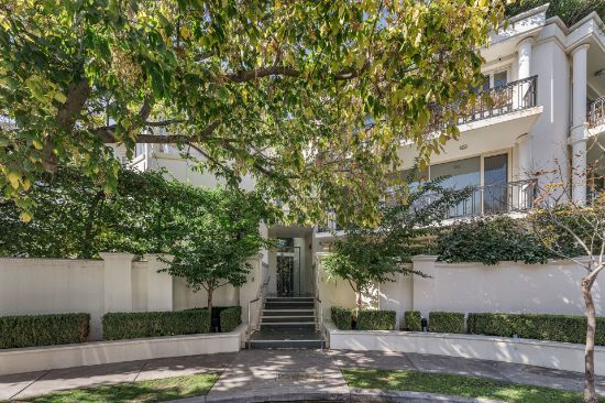7/2 Stanhope Court, South Yarra, Vic 3141