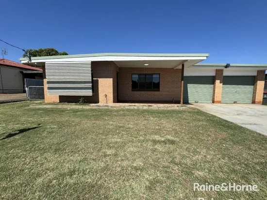 7 Booth St, Kingaroy, QLD, 4610