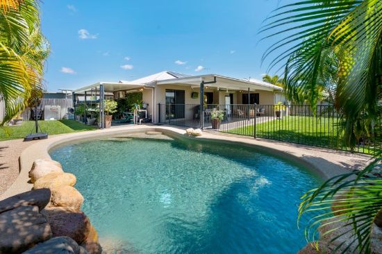7 Fontwell Court, Mount Low, Qld 4818