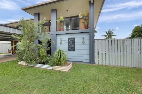7 GARDENIA CT, Beaconsfield, QLD, 4740