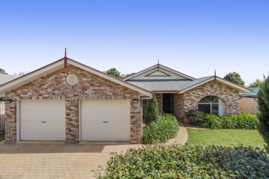 7 Lillypilly Court, Middle Ridge, Qld 4350