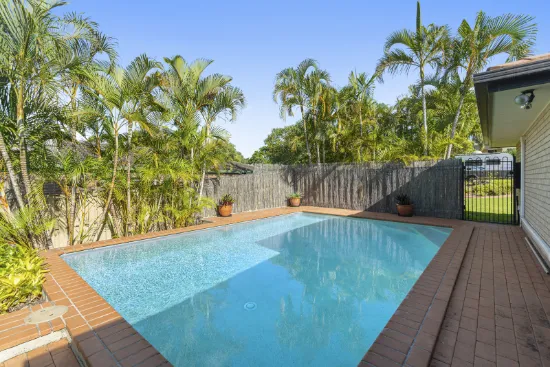 7 Mapia Rise, Pacific Pines, QLD, 4211