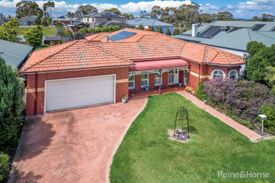 7 Mayfin Court, Sunbury, Vic 3429