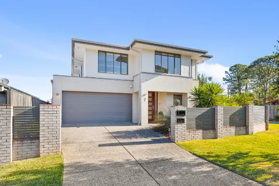 7 Rookery Crescent, Bridgeman Downs, QLD, 4035