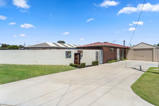 7 Solquest Way, Cooloongup, WA 6168