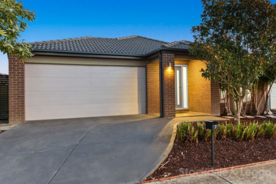 7 Waler Circuit, Clyde North, Vic 3978