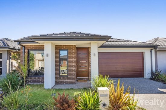 7 Whispering Way, Clyde North, Vic 3978