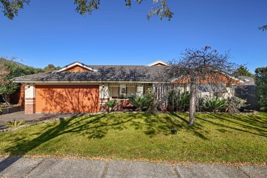 70 Chirnside Road, Berwick, Vic 3806