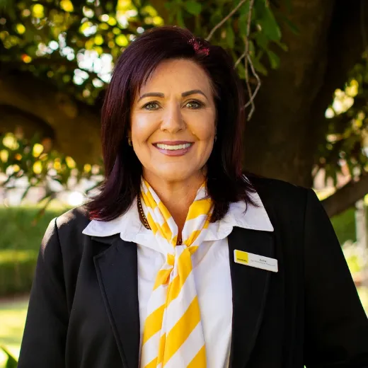 Julia Sabani - Real Estate Agent at Ray White Rural - Warwick