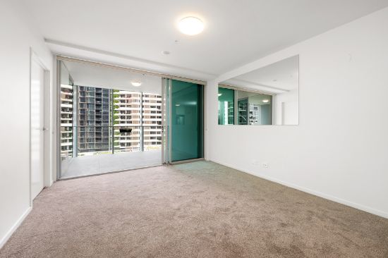 707/30 Festival Place, Newstead, Qld 4006