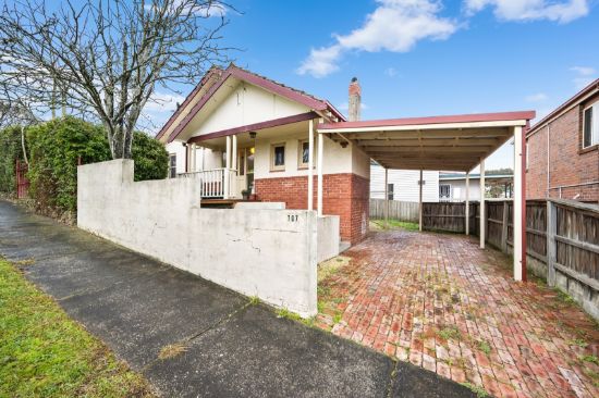 707 Neill Street, Soldiers Hill, Vic 3350