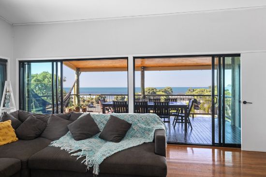 71 Gloucester Ave, Hideaway Bay, Qld 4800