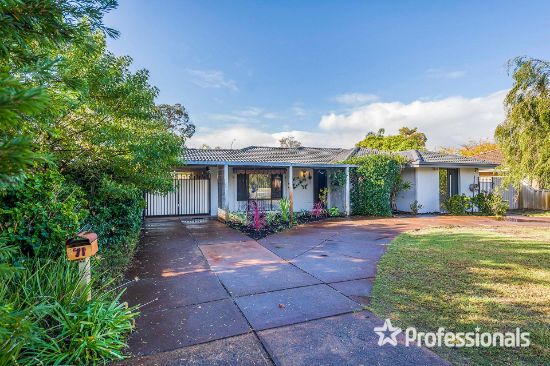 71 Kingfisher Avenue, Ballajura, WA 6066