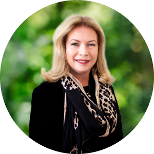 Peta Thompson - Real Estate Agent